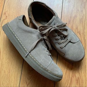 Suede Eurosoft Nikki Sneakers in Stone Taupe, Size 8.5